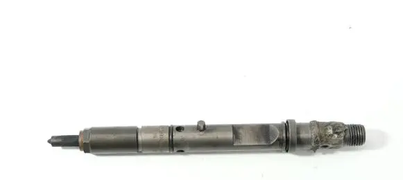Audi A4 S4 B5 8D Fuel injector 059130201A