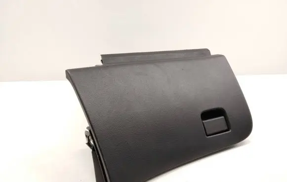Nissan Qashqai Glove box 685104EH0A N55A 685P34EH0A