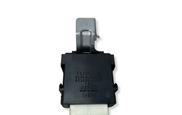 Toyota Yaris Window wiper relay 859400D030 4230002060 230002060
