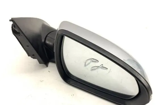 Hyundai i30 Front door electric wing mirror 