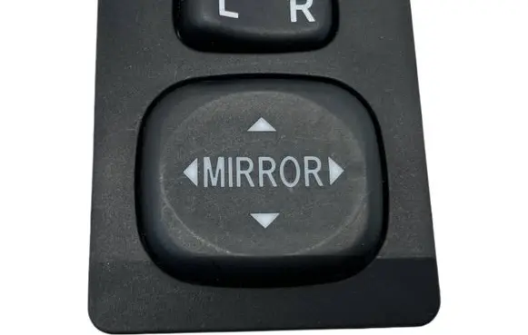 Toyota Auris E180 Wing mirror switch