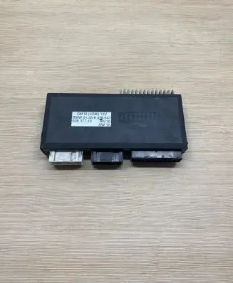 BMW 7 E38 Comfort/convenience module 8376643 60837710