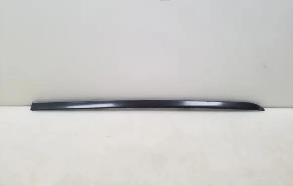 BMW 5 E60 E61 Rubber seal front coupe door window 7045448