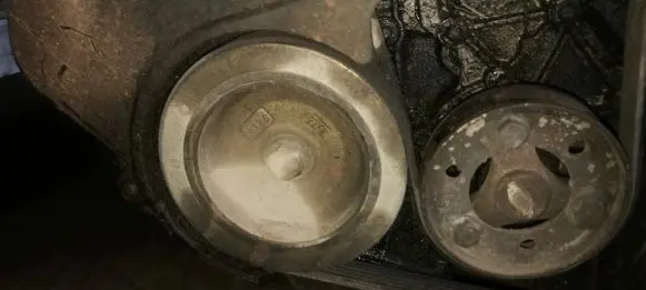 Volvo S40, V40 Crankshaft pulley
