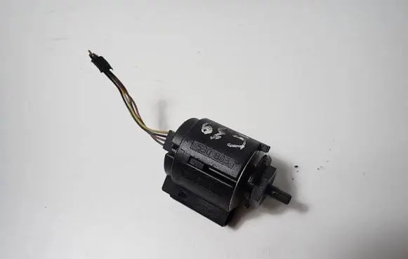 BMW 5 E39 Light switch 5493910.11