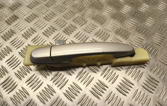 Hyundai Tucson JM Front door exterior handle 