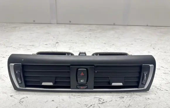 BMW 2 F22 F23 Dash center air vent grill 9317945