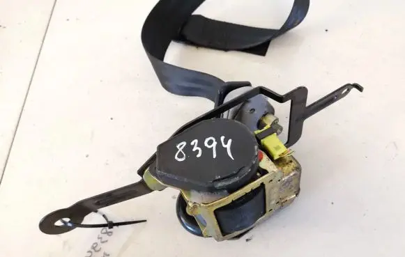 Nissan Primera Front seatbelt 86885av710