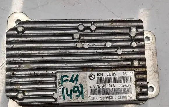 BMW 5 F10 F11 Air suspension control unit module (rear) 6799660
