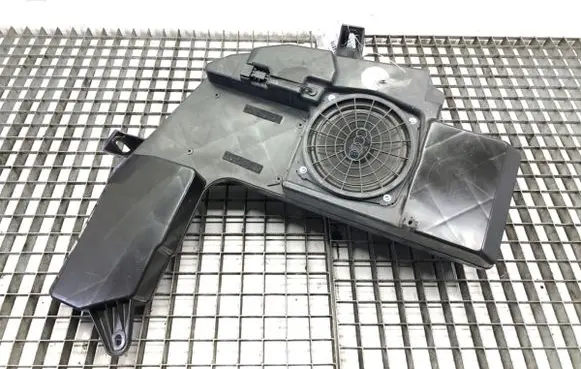 Audi A4 S4 B6 8E 8H Subwoofer speaker 8E9035382