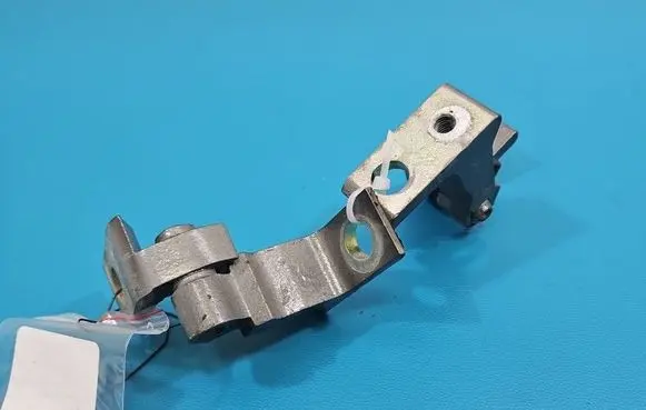 Skoda Kamiq Front door hinge set 8X0831404E IMPRK1553784