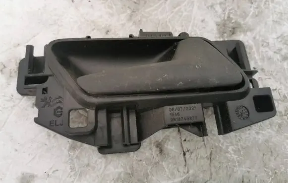 Citroen Berlingo Front door interior handle 1008923A00