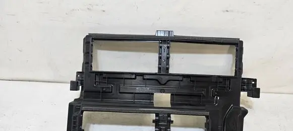 Ford S-MAX Radiator trim EM2B8473B