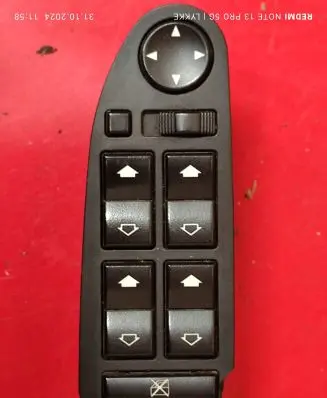 BMW 5 E39 Electric window control switch 6904339 923325