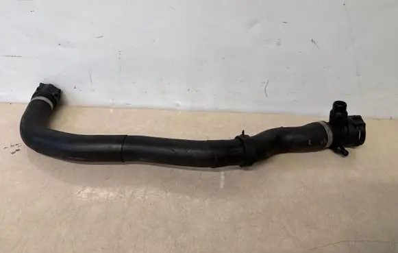 BMW 4 F32 F33 Engine coolant pipe/hose 8514050