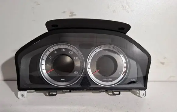 Volvo S60 Speedometer (instrument cluster) 31343330 36001841
