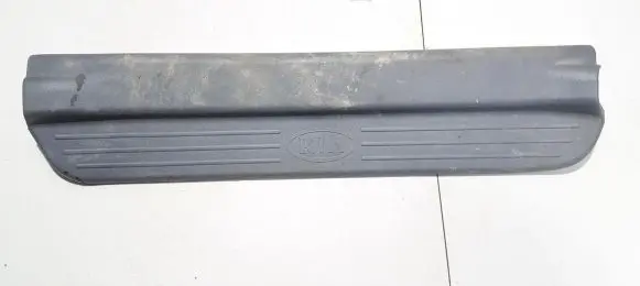 KIA Carens I Front sill trim cover 0k2fa68710
