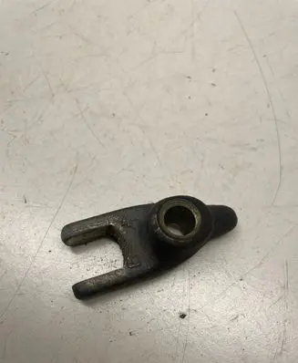Iveco Daily 3rd gen Fuel Injector clamp holder 