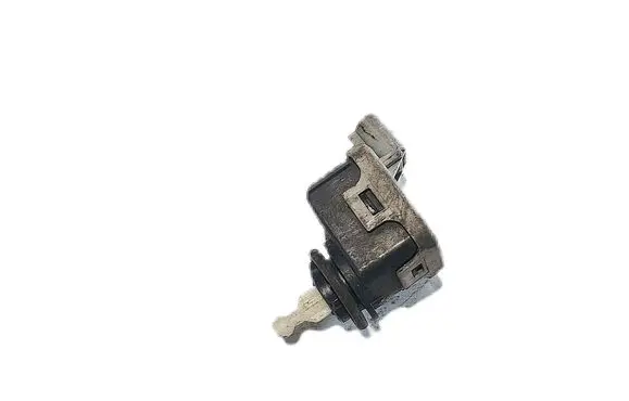 Opel Zafira A Headlight level adjustment motor 90590665