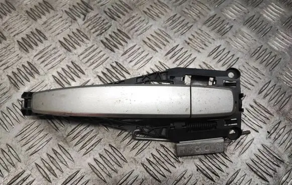 Opel Zafira B Front door exterior handle PBTGF304P