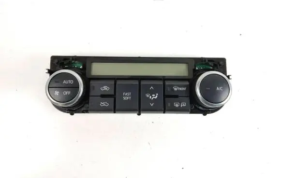 Toyota Auris E180 Climate control unit 5590002460