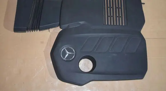 Mercedes-Benz GLE W167 Engine cover (trim)