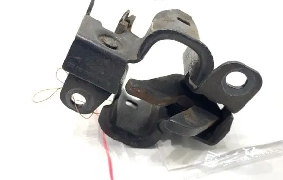 Mercedes-Benz GL X164 Engine bonnet/hood lock/catch 