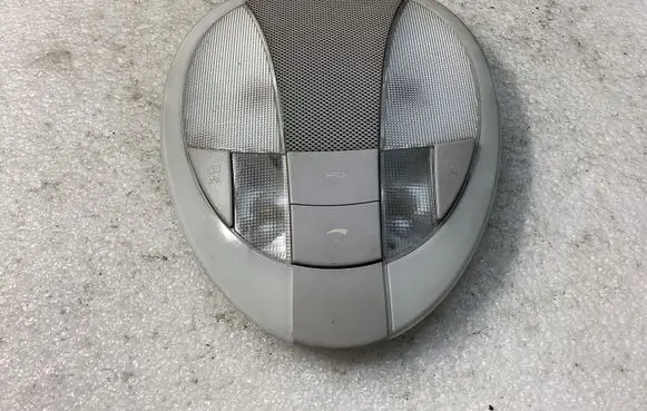 Mercedes-Benz E W211 Rear seat light 2JM00825743 0012341801