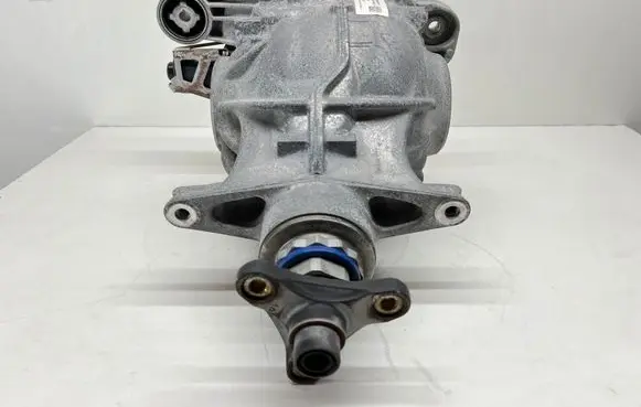 BMW 8 G15 Rear differential 8686983 8677759 7935132