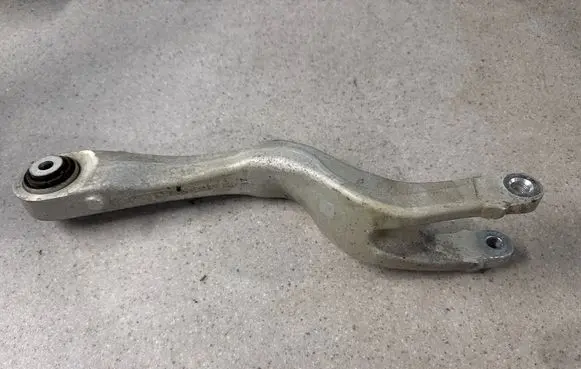 Mercedes-Benz GLC AMG Rear upper control arm/wishbone A2533520300