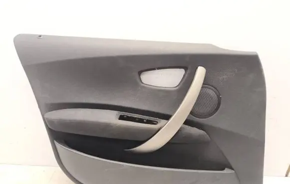 BMW 1 E81 E87 Front door card panel trim 7133297 10628510