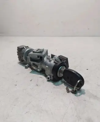Ford Focus Ignition lock 3M513F880AC
