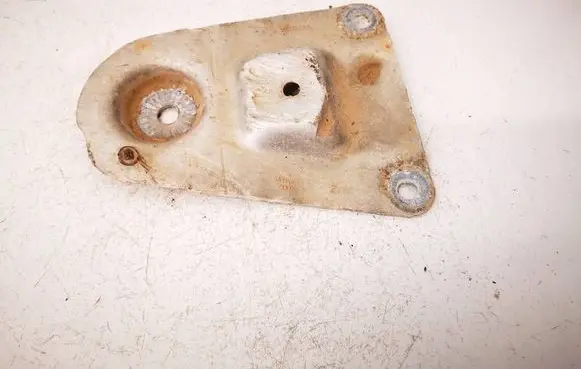 Audi A6 S6 C5 4B Engine mounting bracket 8D0399541B