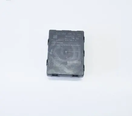 Audi TT TTS RS Mk3 8S Keyless (KESSY) go control unit/module 3Q0959435A
