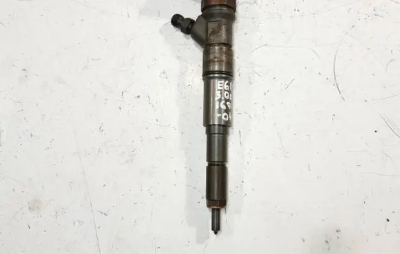 BMW 5 E60 E61 Fuel injector 0445110212 7794652
