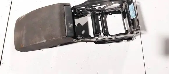 Skoda Octavia Mk2 (1Z) Armrest 1z0864207