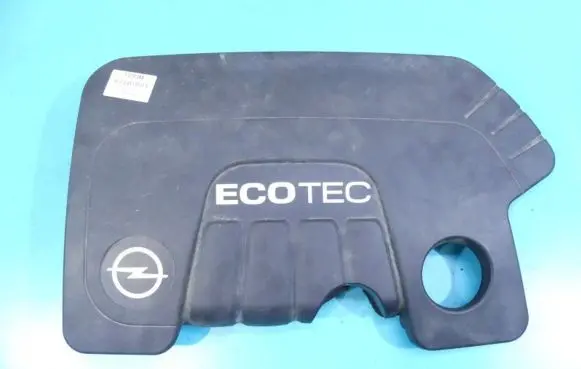 Opel Astra J Engine cover (trim) 316987460 IMPRK1215269