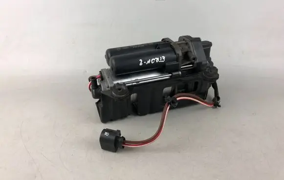 Audi e-tron Air suspension compressor/pump 4KE616005E