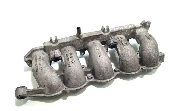 Volvo S40 Intake manifold 30650092