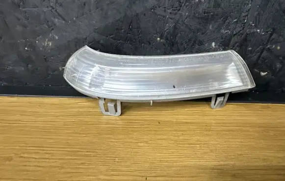 Volkswagen Golf V Mirror indicator light 1K0949101