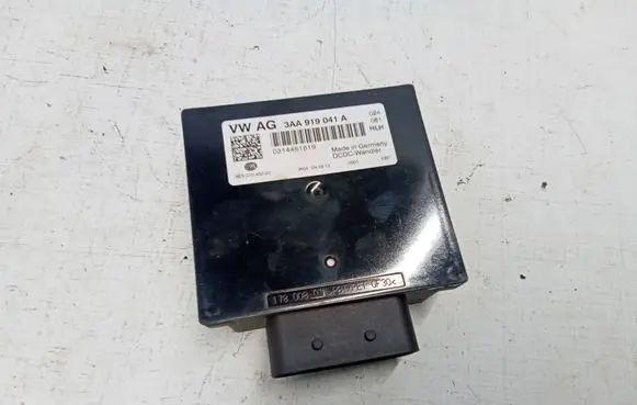 Volkswagen Caddy Voltage converter/converter module 3AA919041A