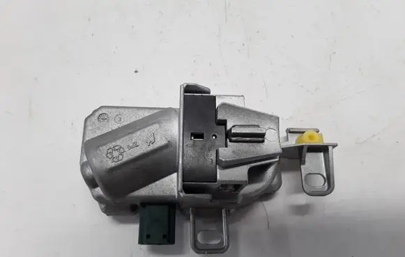 Volvo XC70 Steering wheel lock 31202090