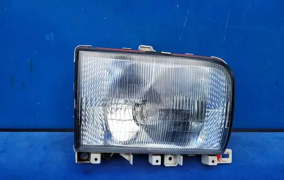 Nissan Cab Star Headlight/headlamp B60103T900 ANGIELSKA
