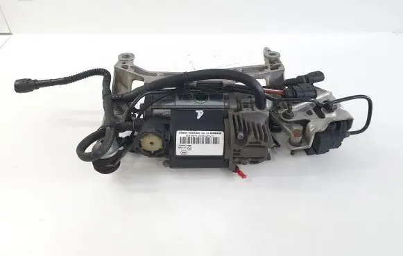 Audi Q7 4L Air suspension compressor/pump 4154033020