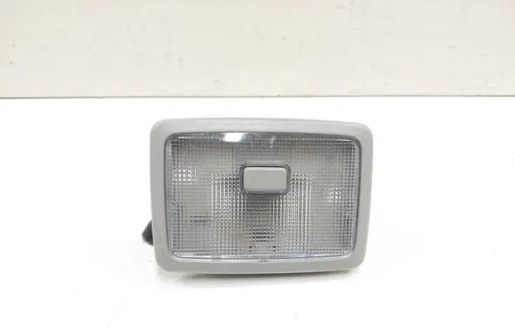 Chevrolet Captiva Rear seat light 
