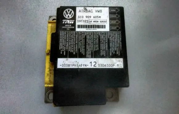 Volkswagen PASSAT B6 Airbag control unit/module 3C0909605M 10H030S2522 391125
