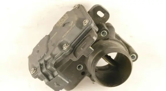 Ford Kuga II Throttle valve 9806625280