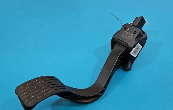 Peugeot Partner Accelerator throttle pedal 0280755166 IMPRK1583688