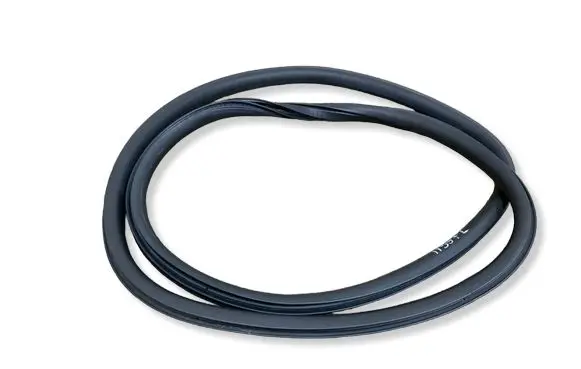 Volvo V40 Rubber seal front door (on door) 31457615