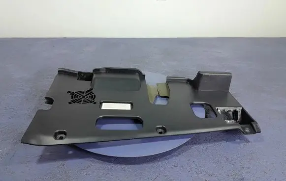 BMW X5M F85 Other sill/pillar trim element 9252418